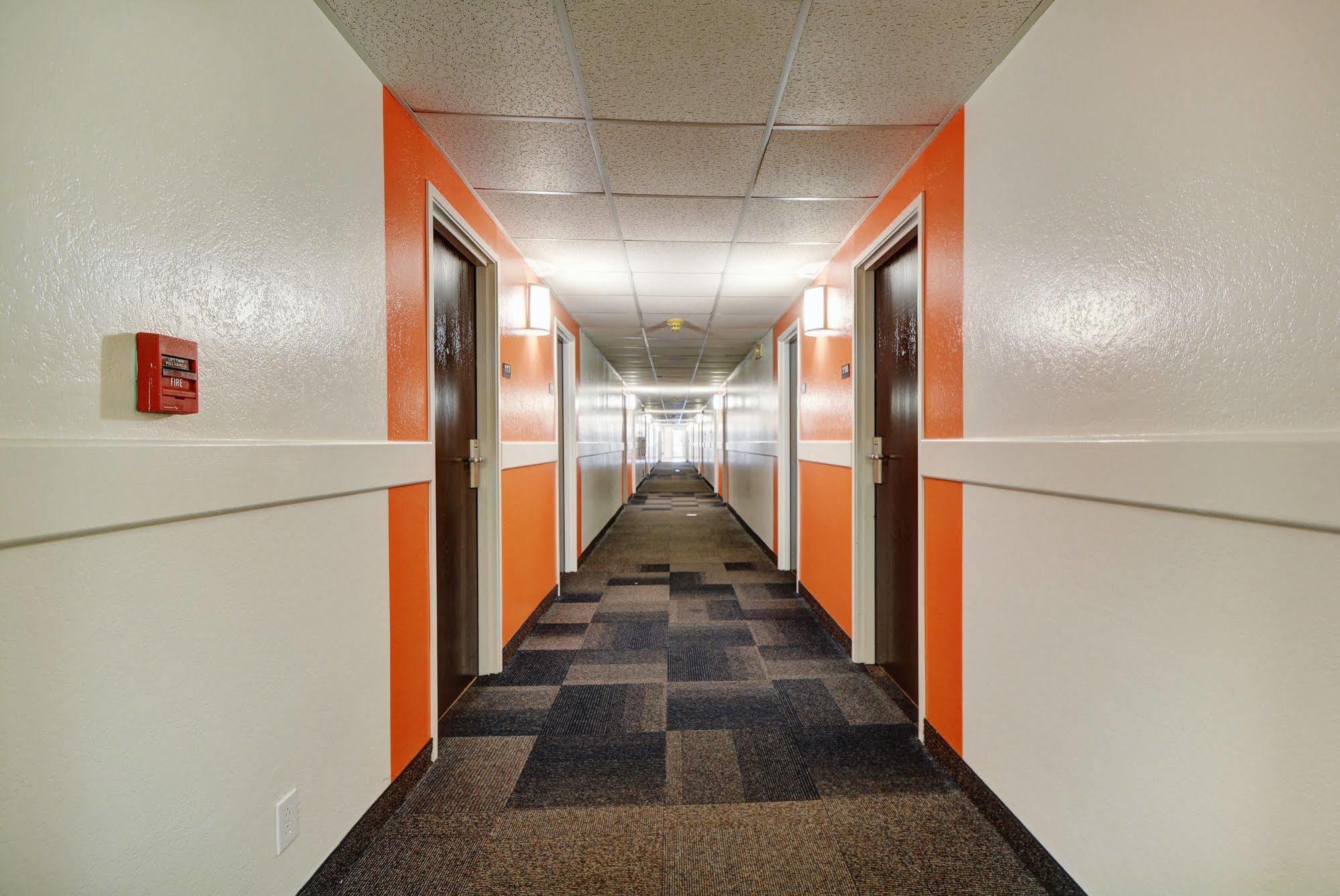 Motel 6-Seekonk, Ma - Providence East Екстериор снимка