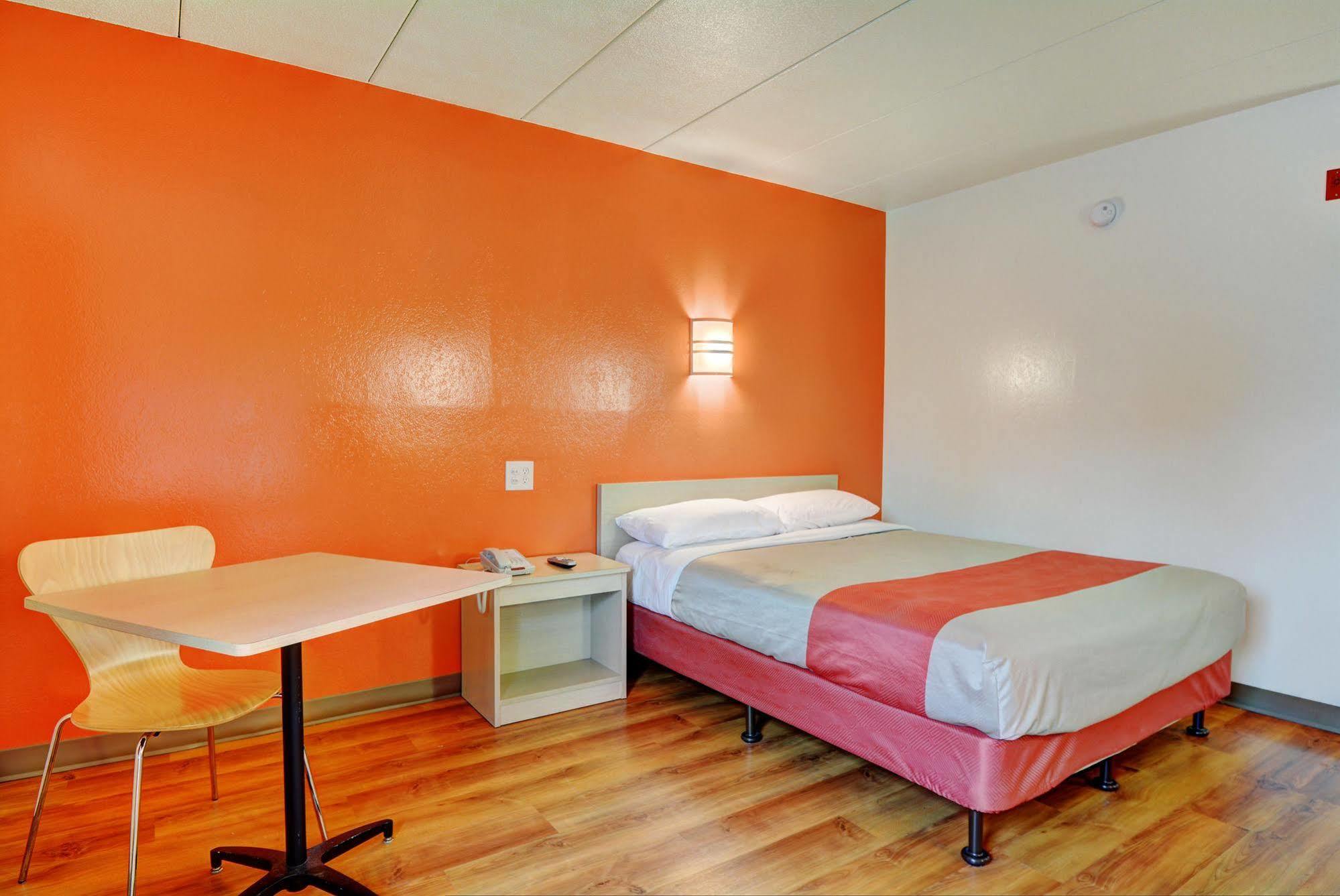 Motel 6-Seekonk, Ma - Providence East Екстериор снимка