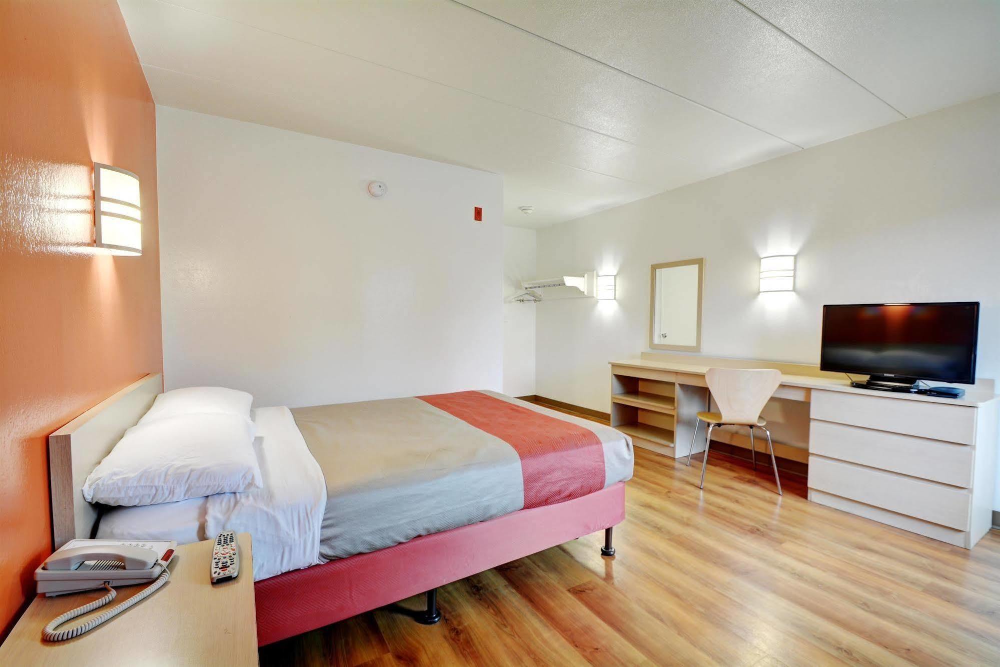 Motel 6-Seekonk, Ma - Providence East Екстериор снимка
